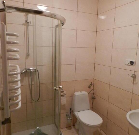 标准单人间, Dom Pielgrzyma