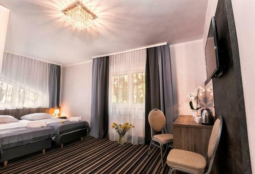 スーペリアールーム, New Corner