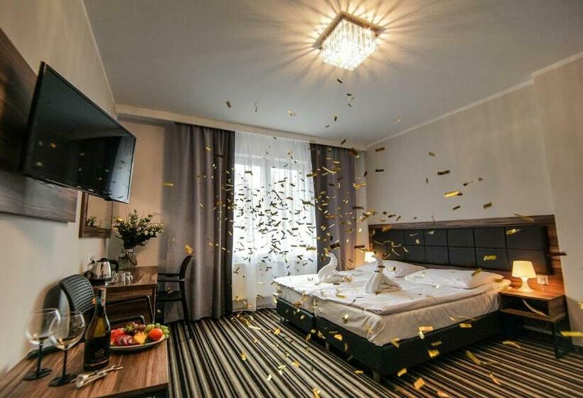 スーペリアトリプルルーム, New Corner