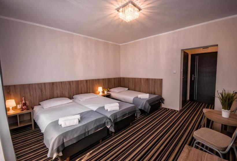 スーペリアトリプルルーム, New Corner