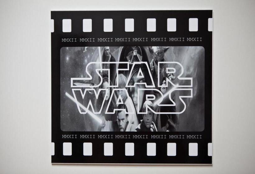 اتاق استاندارد چهارنفره با سرویس بهداشتی مشترک, Pepe Hostel