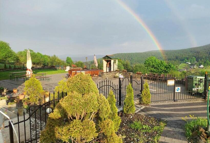 スタンダードルーム, Agal Zieleniec