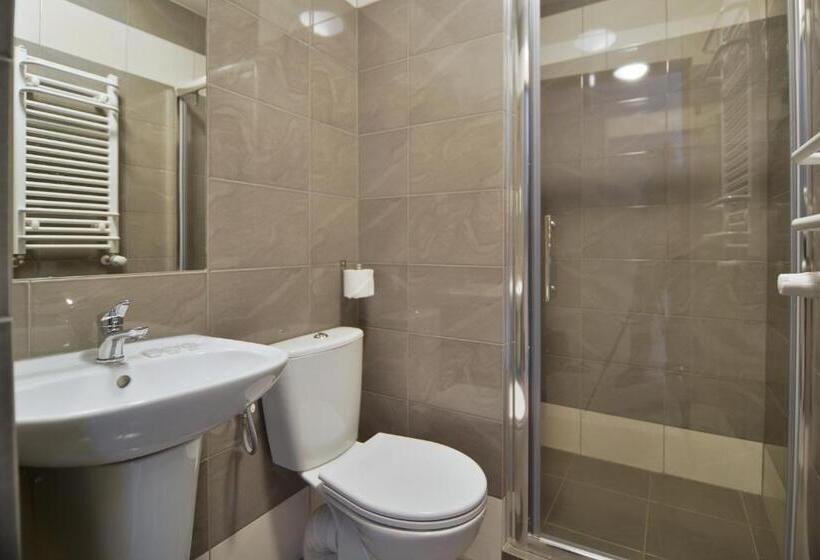 اتاق استاندارد یک نفره, Dom Turysty Pttk W Bielsku   Białej