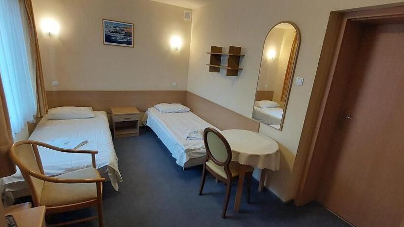 اتاق اکونومی, Lila Medical Spa