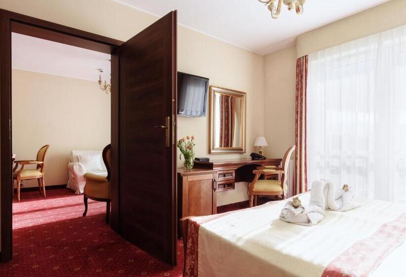 آپارتمان 1 خوابه, Lila Medical Spa