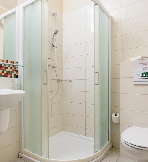 اتاق استاندارد, Lila Medical Spa