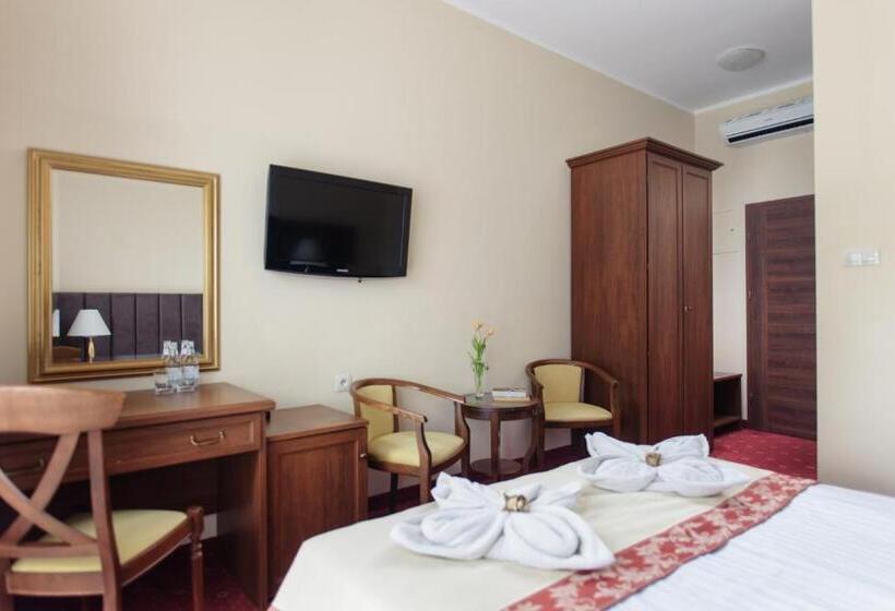 اتاق استاندارد, Lila Medical Spa