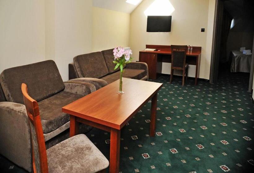 家庭公寓, Zajazd Bieszczadzka Ostoja