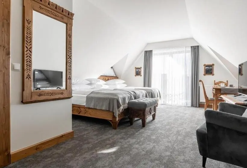 Comfort Kolmen Hengen Huone, Aparthotel Białczański