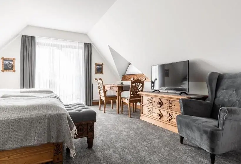 Comfort Kolmen Hengen Huone, Aparthotel Białczański