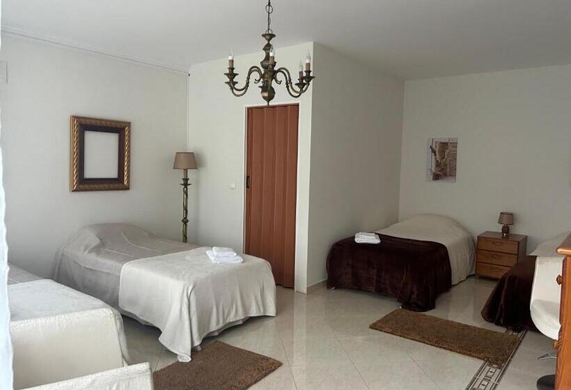 スタンダード４人部屋, Alojamento Santa Catarina