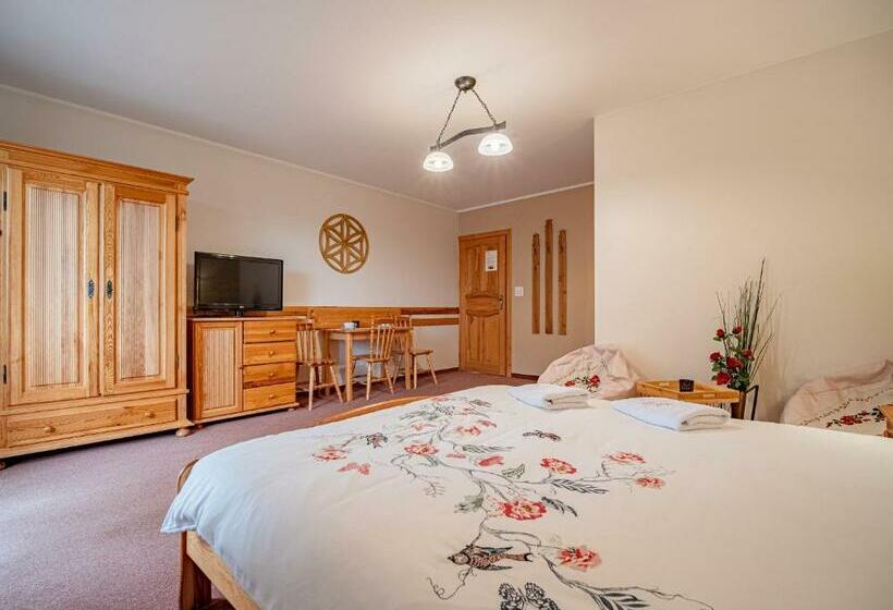 חדר סטנדרט, Willa Szarotka