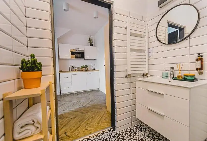１ベッドルームアパートメント, Boho House