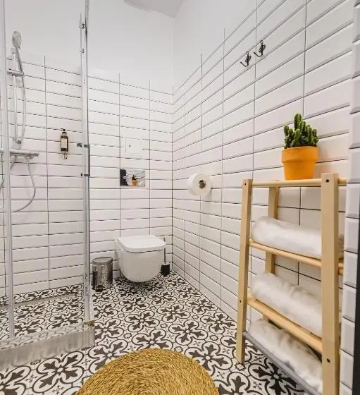 １ベッドルームアパートメント, Boho House