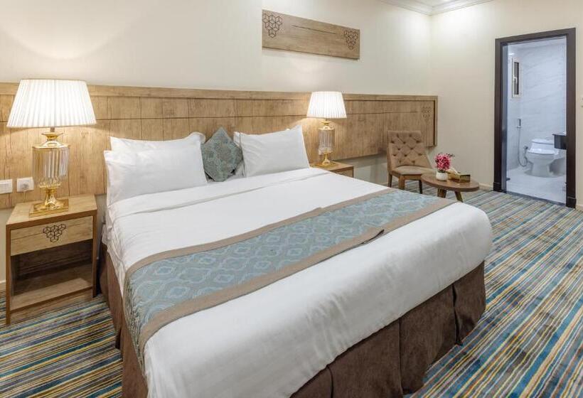 اتاق لوکس, Snood Al Dana