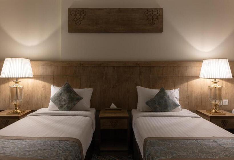 اتاق لوکس, Snood Al Dana