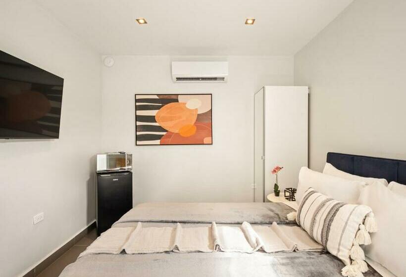 سوییت, Rosalina Isla Verde