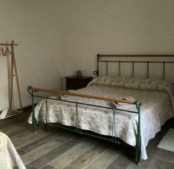 带共用浴室的标准房间, Borgo Dei Centenari