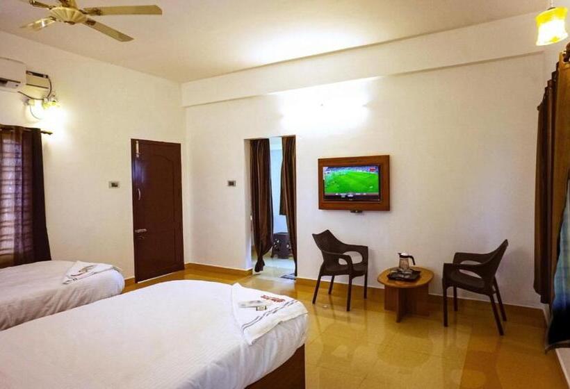 غرفة عائلية مطلّة علي البحر, Rosan Heritage   A Beach Villa