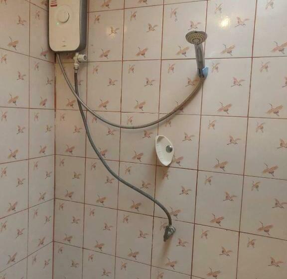 Standard Room, นุชจนาถรีสอร์ท วังน้ำเขียว