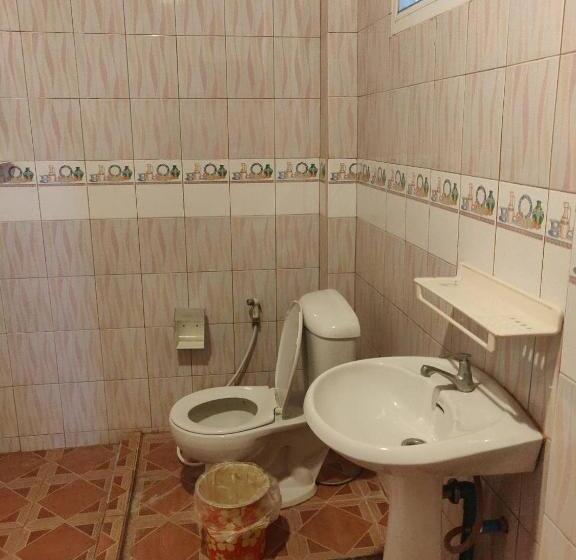 Standard Room, นุชจนาถรีสอร์ท วังน้ำเขียว