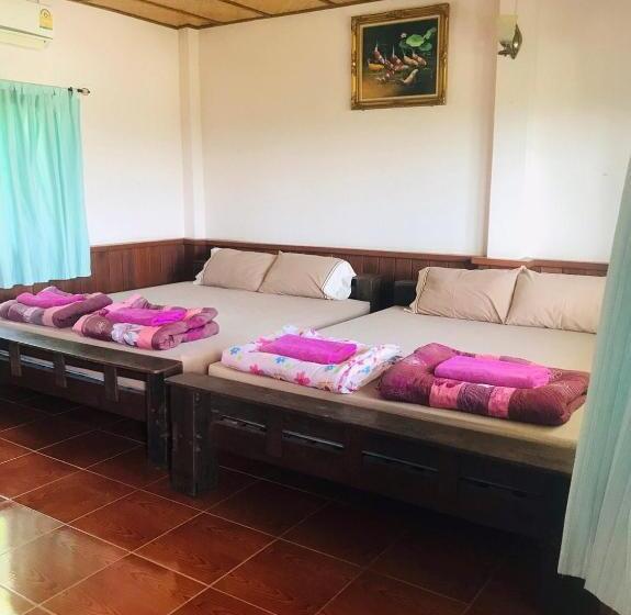 Standard Room, นุชจนาถรีสอร์ท วังน้ำเขียว