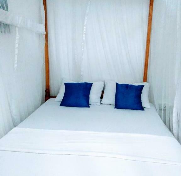 Standard Room Garden View, R Home Stay