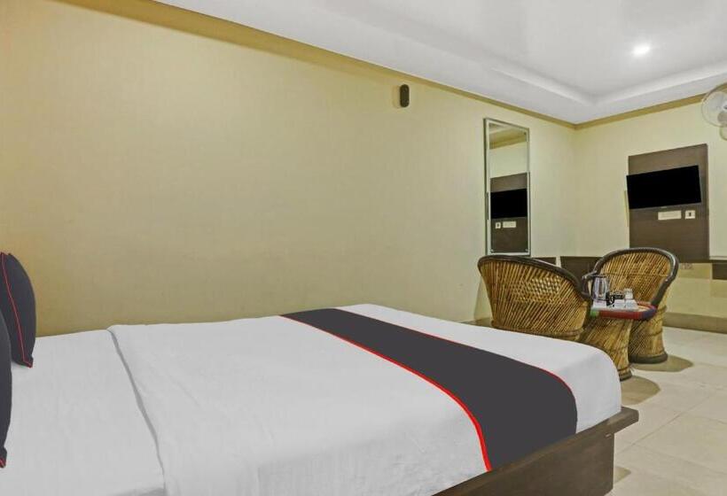 Трехместный Номер Deluxe, Collection O Shree Shyam