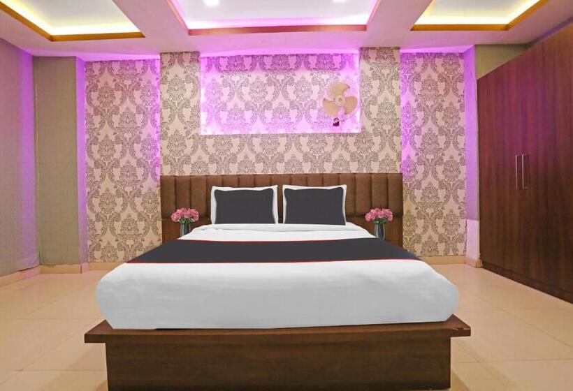 Трехместный Номер Deluxe, Collection O Shree Shyam