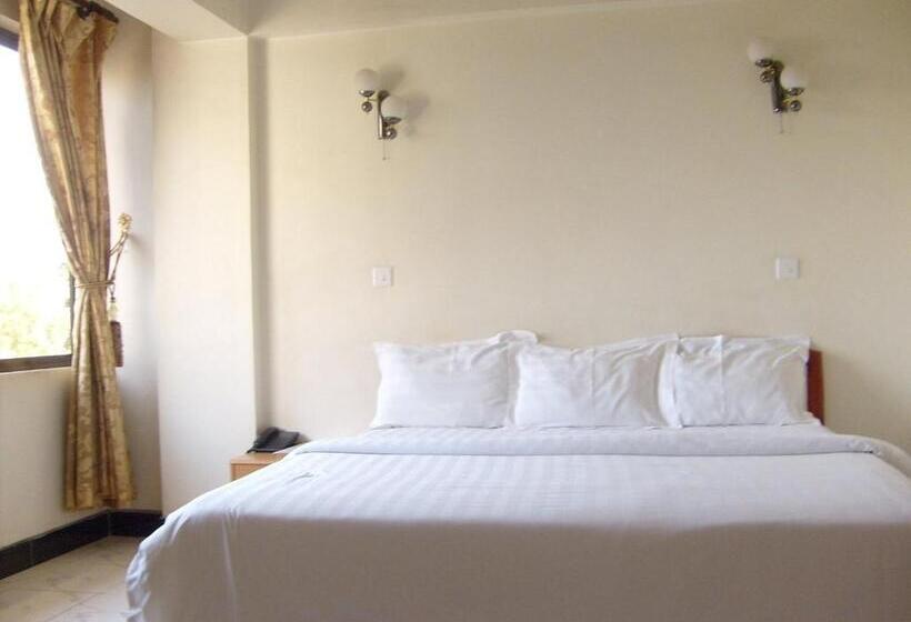 经济房, Kinyaiya S Farm Lodge