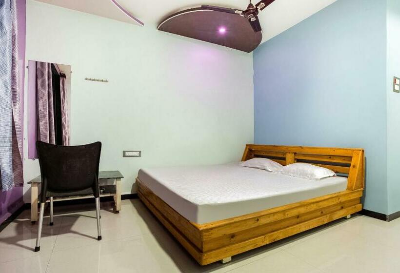 חדר קלאסי לשלושה, Oyo Flagship 80717 Daryavardi Beach Resort