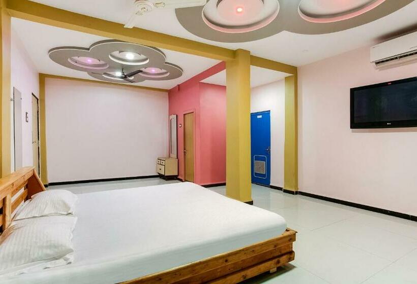 חדר קלאסי לשלושה, Oyo Flagship 80717 Daryavardi Beach Resort