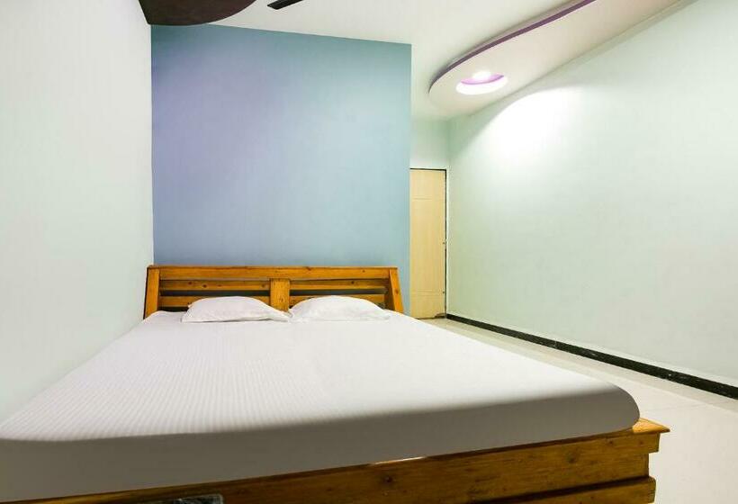 חדר קלאסי לשלושה, Oyo Flagship 80717 Daryavardi Beach Resort