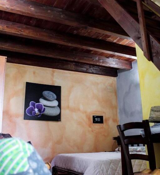 Номер Стандарт Вид на Сад, Agriturismo Su Niu