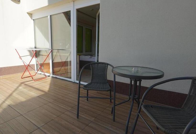 Номер Стандарт Вид на Бассейн, Colors Holiday