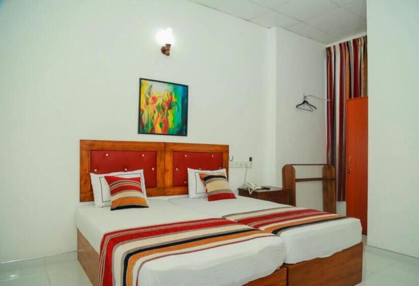 Pokój Standard, Moonstone