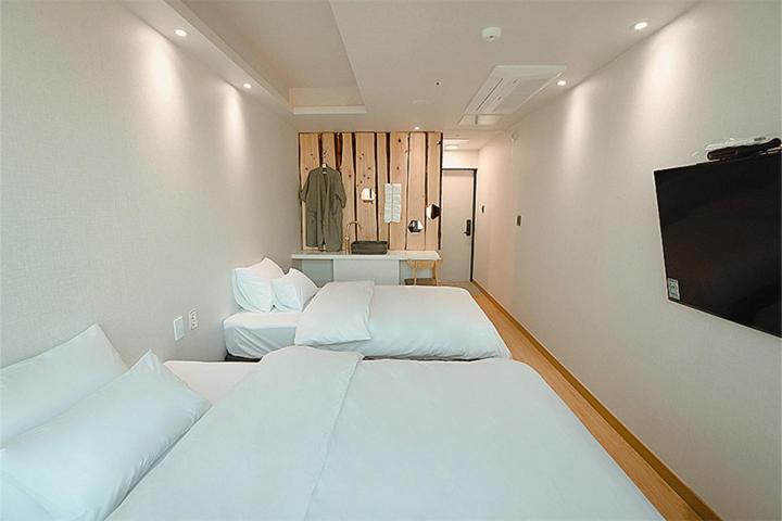 Номер Deluxe, Sokcho Gallery In Stay