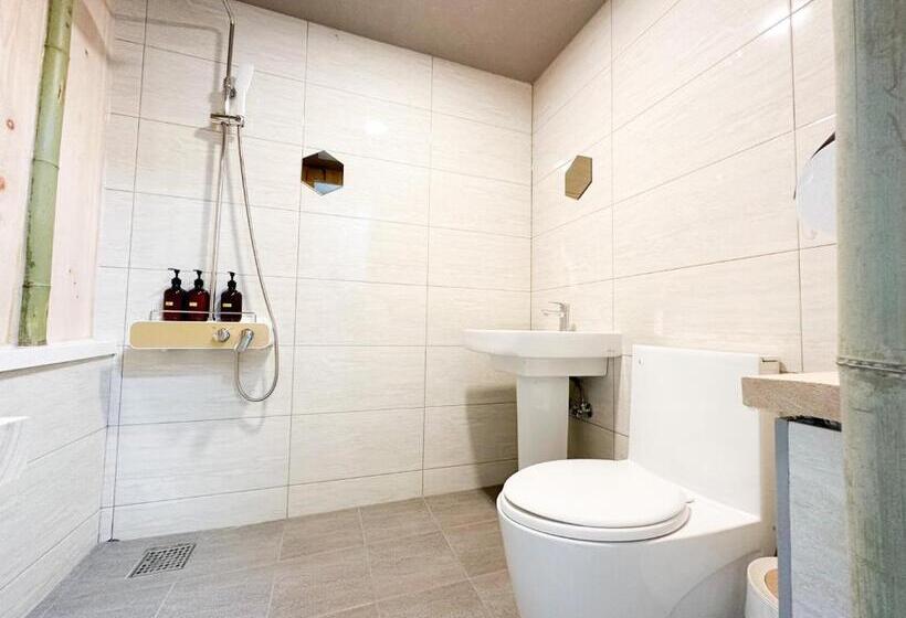 غرفة ديلوكس, Sokcho Gallery In Stay