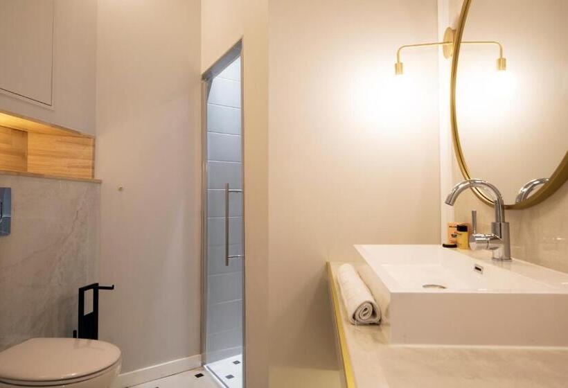 اتاق لوکس با تخت بزرگ, Les Suites Faidherbe