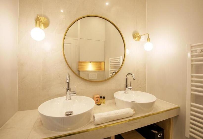اتاق لوکس, Les Suites Faidherbe