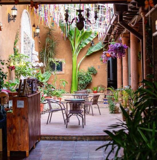 디럭스 룸, Posada El Palomar