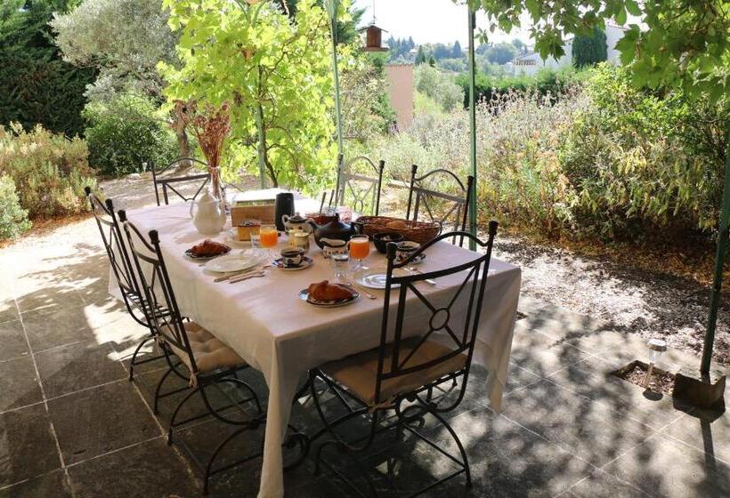 غرفة سوبيريور سرير كينج, Les Chambres De Fanny