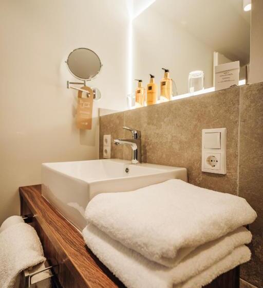 غرفة إقتصادية, Meerzeiten Inklusive Externer Schwimmbad  & Saunanutzung