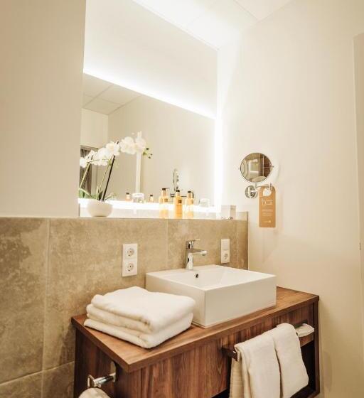 غرفة قياسية مزوَّدة بشُرفة, Meerzeiten Inklusive Externer Schwimmbad  & Saunanutzung