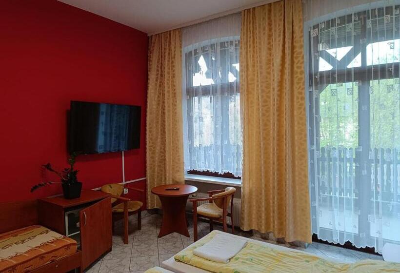 标准三人间, Dom Wczasowy Magnolia