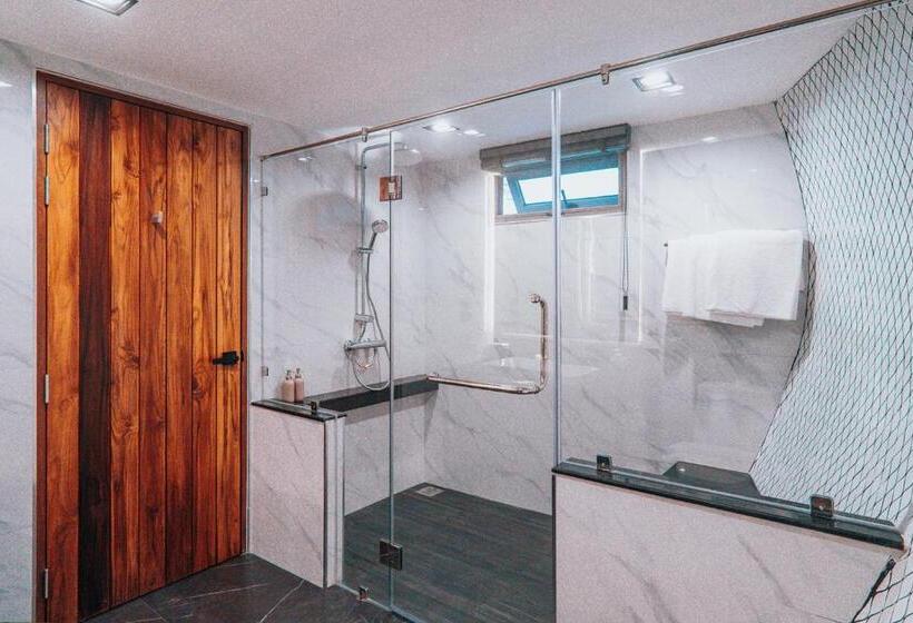 וילת סופריור, חדר שינה 1, Veevaree Riverkwai Resort