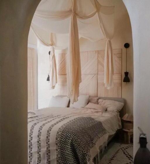 Номер Deluxe, Haert Boutique Wellness Suites City Centre