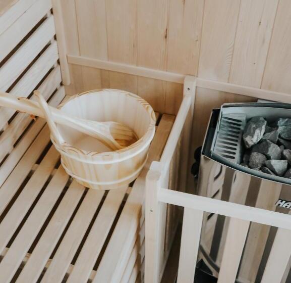 Номер Superior Кровать Кинг, Haert Boutique Wellness Suites City Centre