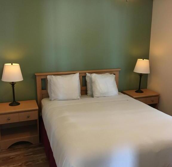 Люкс Повышенной Комфортности, Clear Lake Cottages & Marina