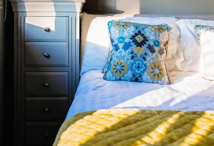 Номер Superior, Lisnacurran